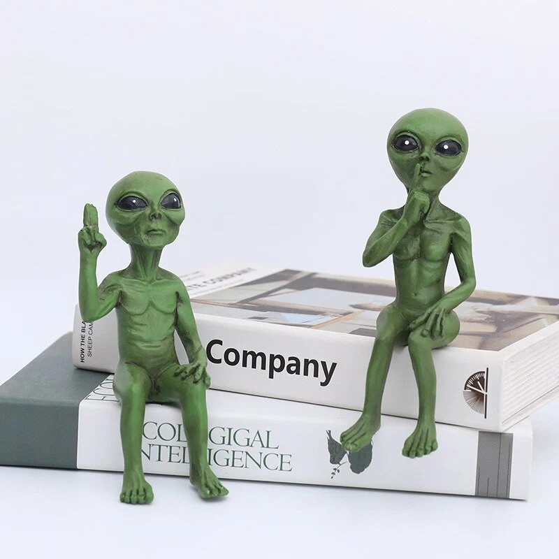 Skør Alienfigur i Resin til Have og Udendørsområder