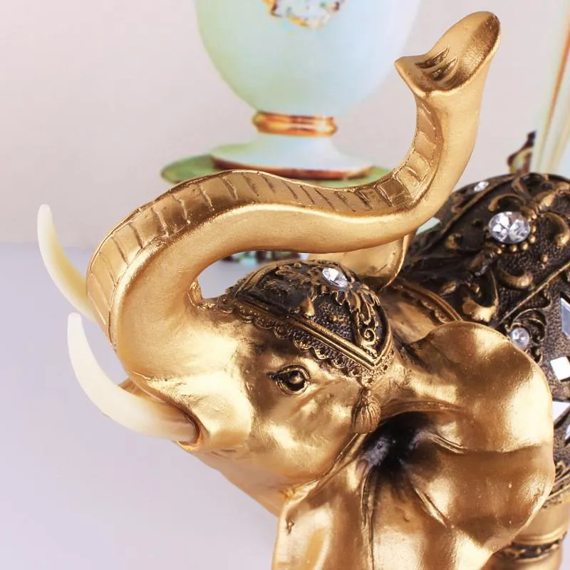 Elegante Elefant Figur i Guld