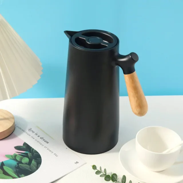 Elegant Termoflaske med Langvarig Varme- og Kuldeisolering