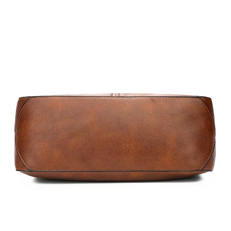 Stilfuld og Rummelig Hobo Taske med Vintage Design
