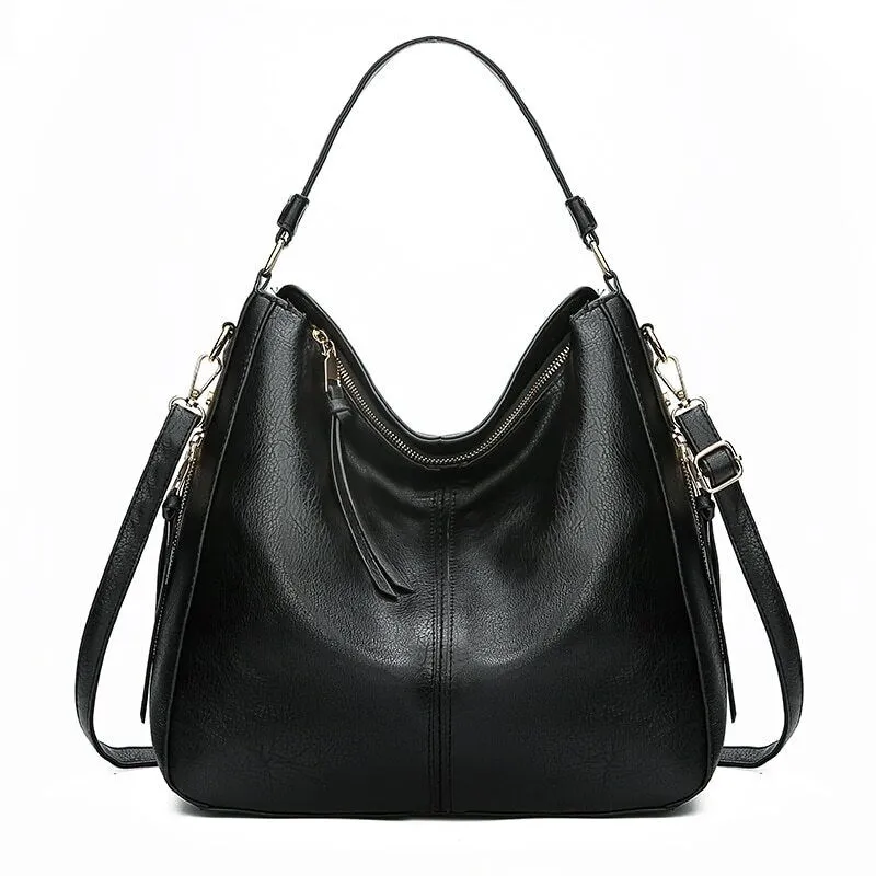 Stilfuld og Rummelig Hobo Taske med Vintage Design