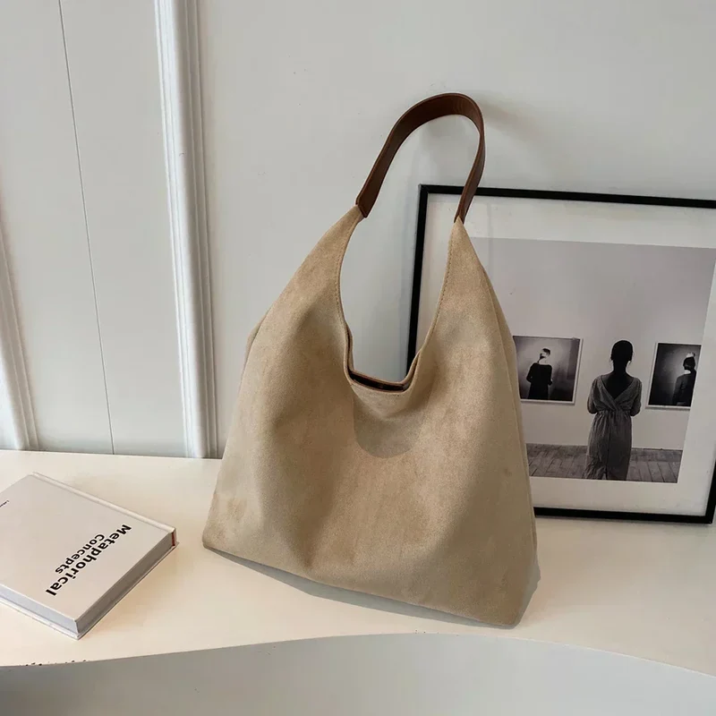 Elegant Tote i Blødt Naturmateriale
