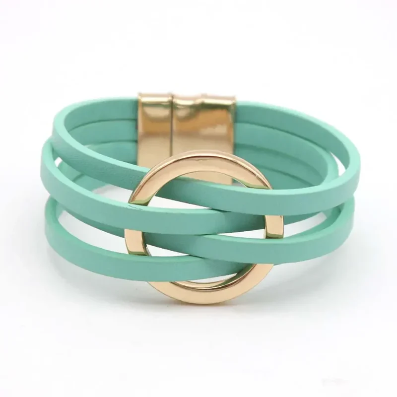 Elegant læderarmbånd med lagdelt design