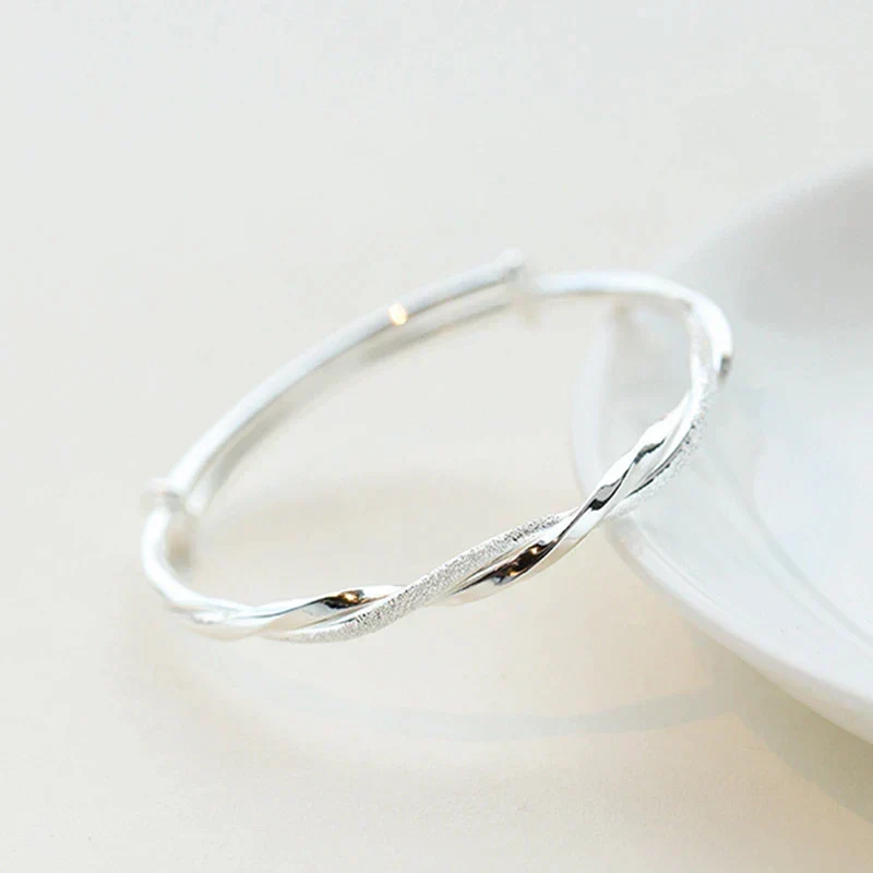 Sølv Armbånd med Flettet Design - Justerbar Elegance