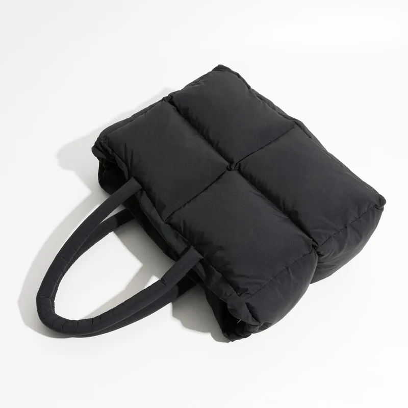 Elegant og praktisk skuldertaske – Nimbus