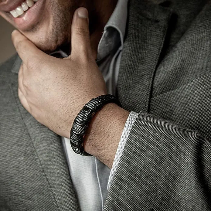 Elegant læderarmbånd med magnetisk lukning