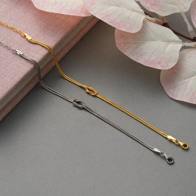 Elegant Nodeløs Armring – Atria