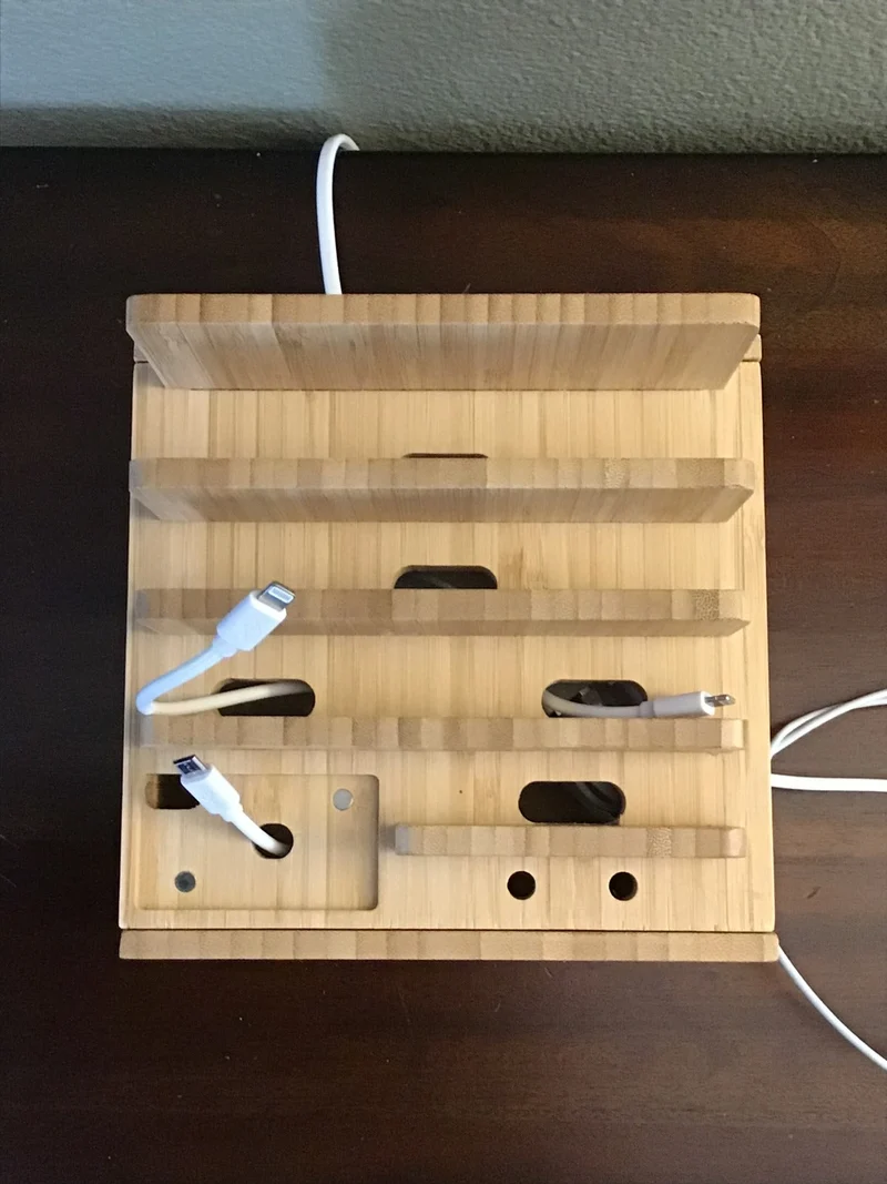 BambooCharge Hub | 5-Port USB Oplader & Organizer