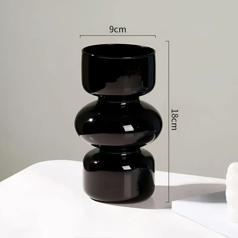 Moderne Glasvaser i Farver til Elegant Indretning