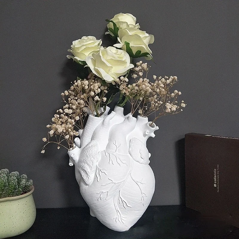 Hjerteformet Keramikvase med Tørrede Planter