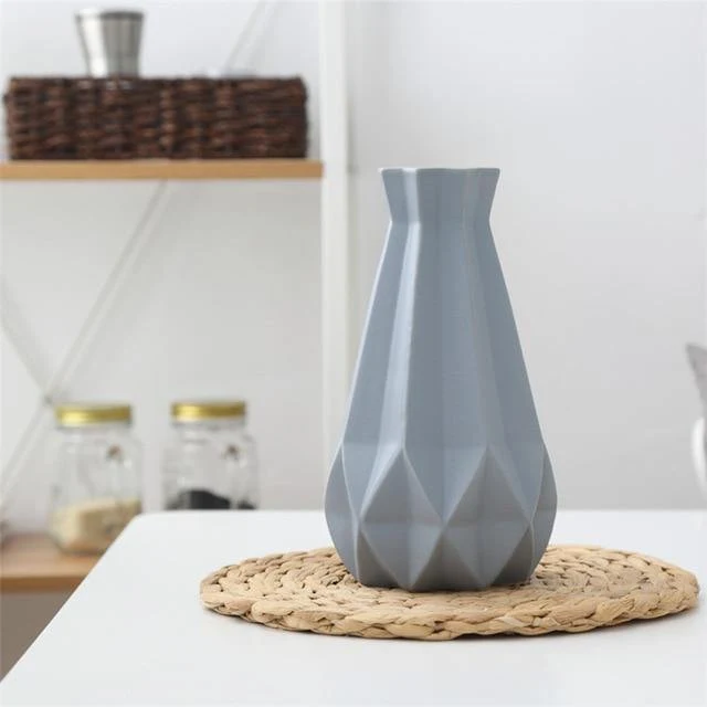 Elegant Keramikvase til Dit Hjem