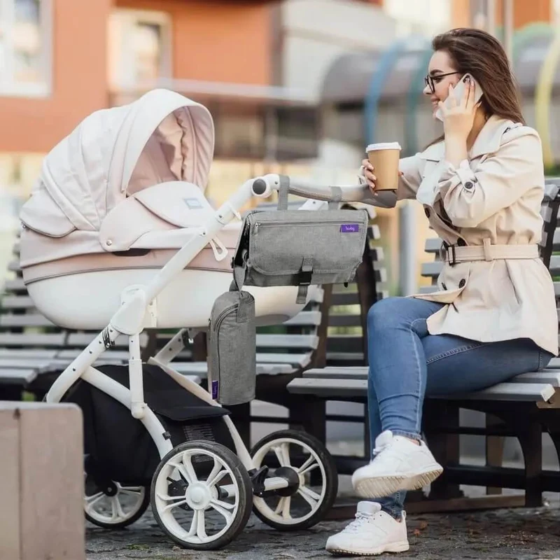 Rejsetapet til Bleskift | Vandafvisende og praktisk med opbevaring