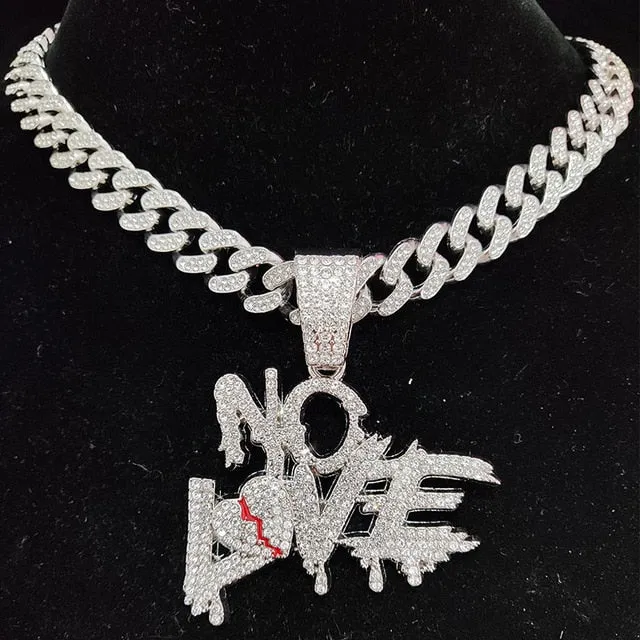 Uovertruffen Hip-Hop Halskæde med Strass Detaljer