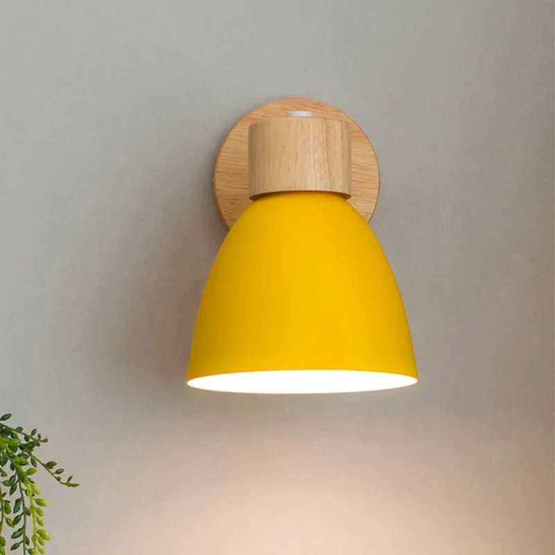 Elegant væglampe i træ - Moderne og varmt design