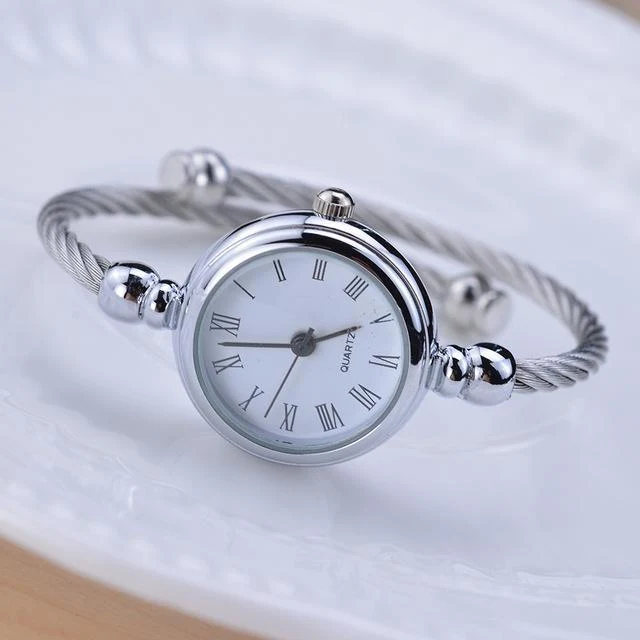 Elegant damesur i retrostil