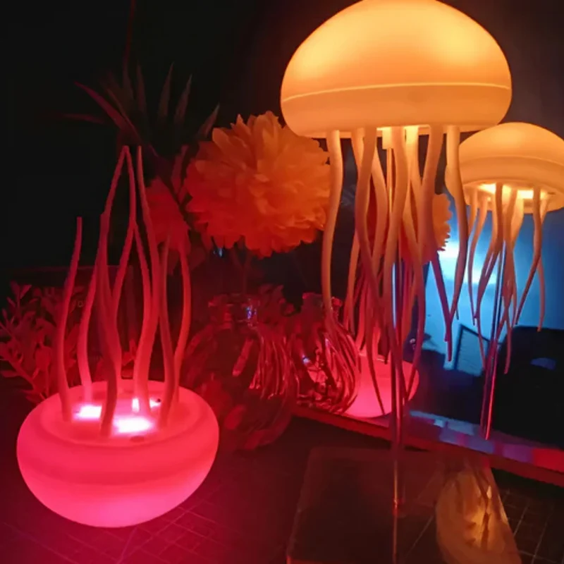Farverig LED Bordlampe