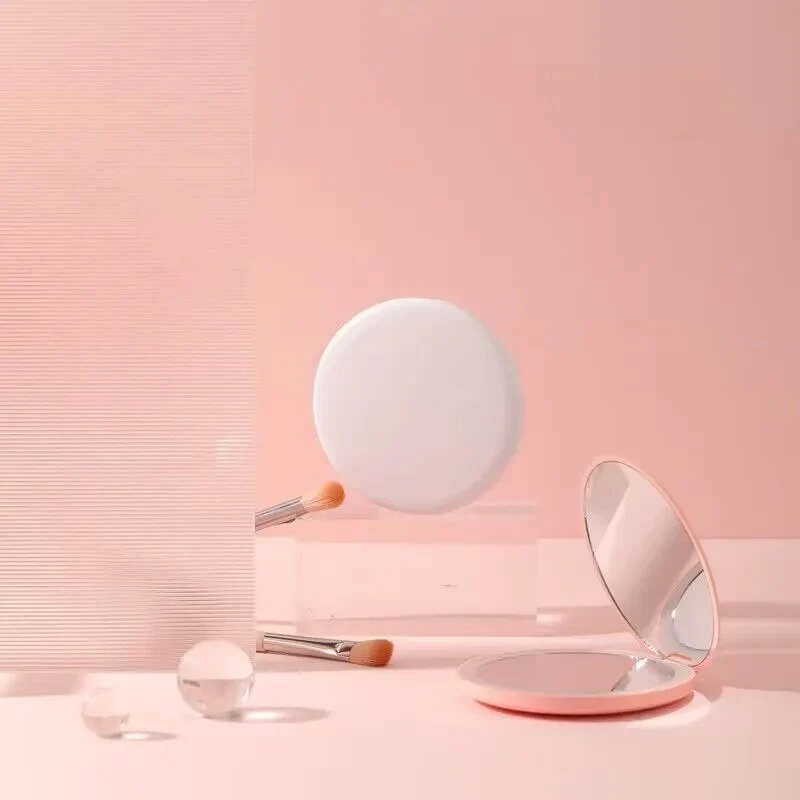 GlowGlam - Lys op din skønhed - Perfekt make-up til enhver tid!