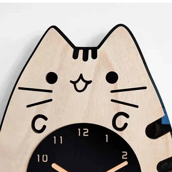 Vægure til nysgerrige katte - Glade kattemotiver