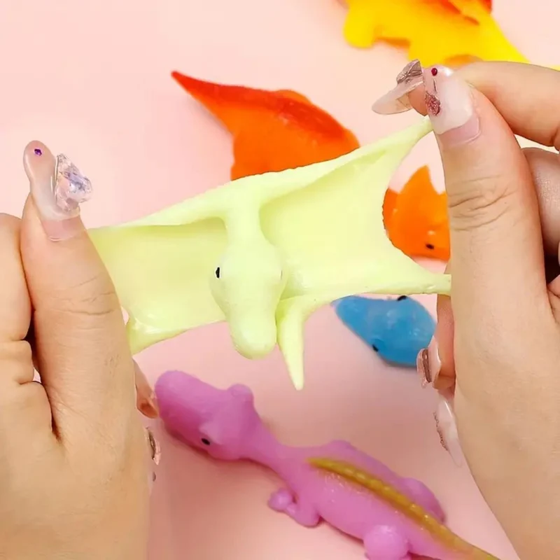 Flyvende Gummi Dinosaur med Zentronix Design