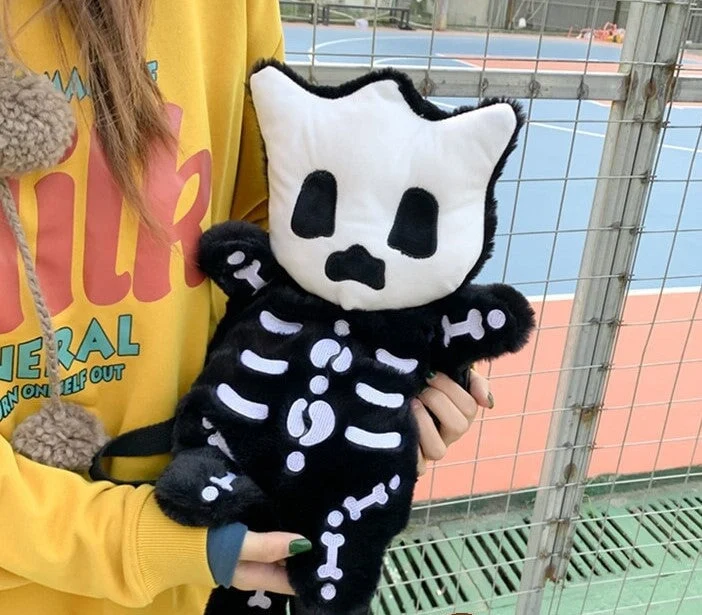 Mini Skelet Plush Rygsæk – Fløjtende Design