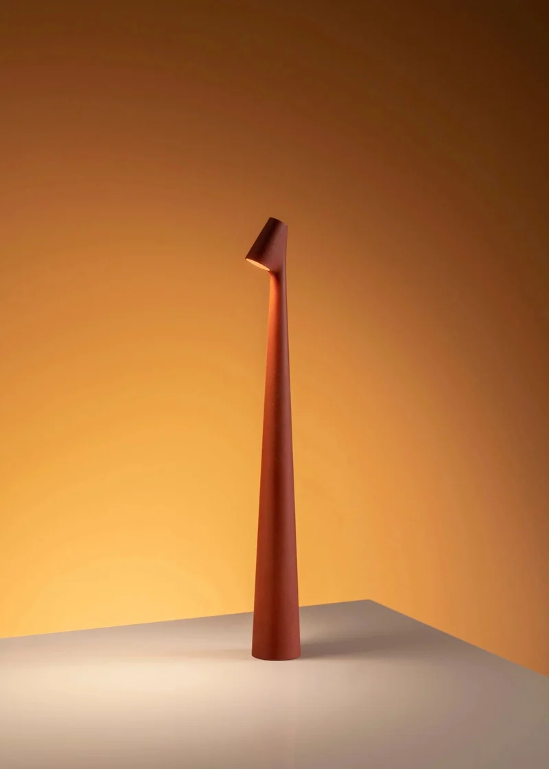 Trådløs LED Bordlampe med Justerbar Belysning