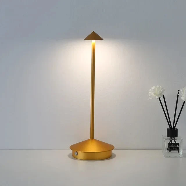 Stilfuld Bordlampe med Berøringskontrol