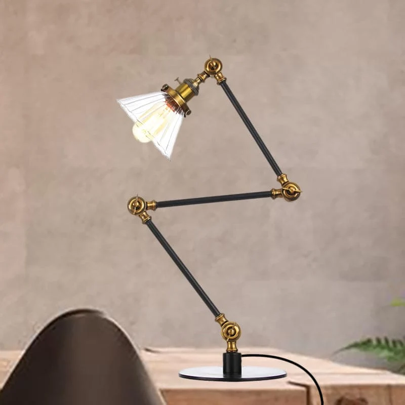 Stilfuld Bordlampe i Klart Kegleformet Glas
