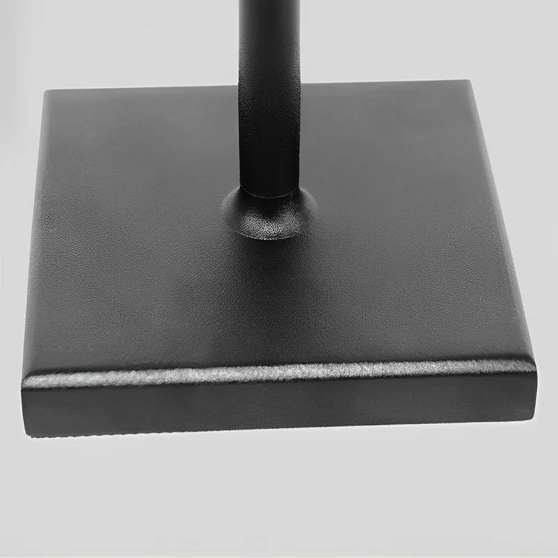 Bordlampe med Touch-Betjening – Elegant og Genopladelig LED