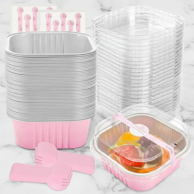 Engangs aluminiumsforme med låg til nem bagning og opbevaring