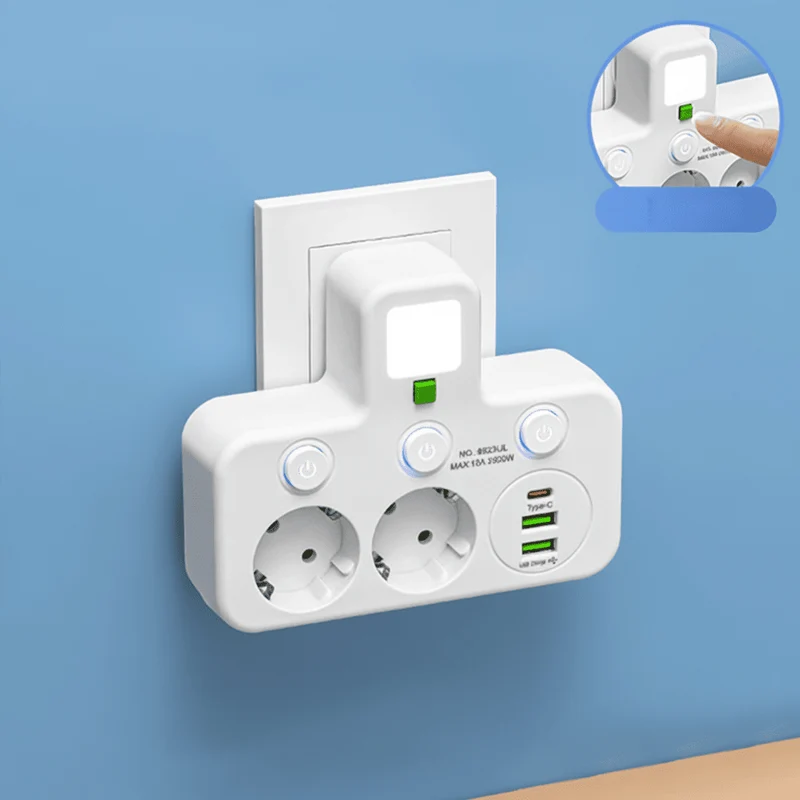 Praktisk Strømfordeler med USB & Natlys - Optimal Opladning