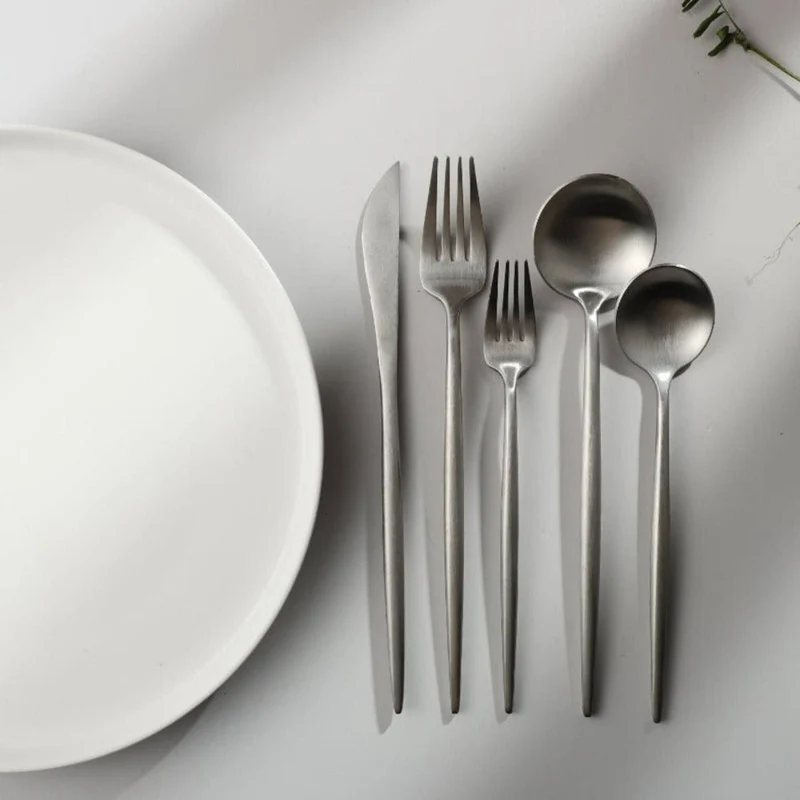 Moderne Bestiksæt i Rustfrit Stål - Elegant og Holdbart