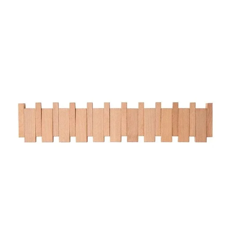Elegant væghylde i massivt træ med foldbare kroge