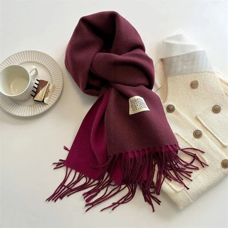 Elegant Pashmina Tørklæde med Dobbelt Design & Kvaster