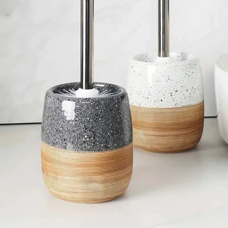 Elegant Toiletsæt: Keramisk Base & Rustfrit Stål Greb