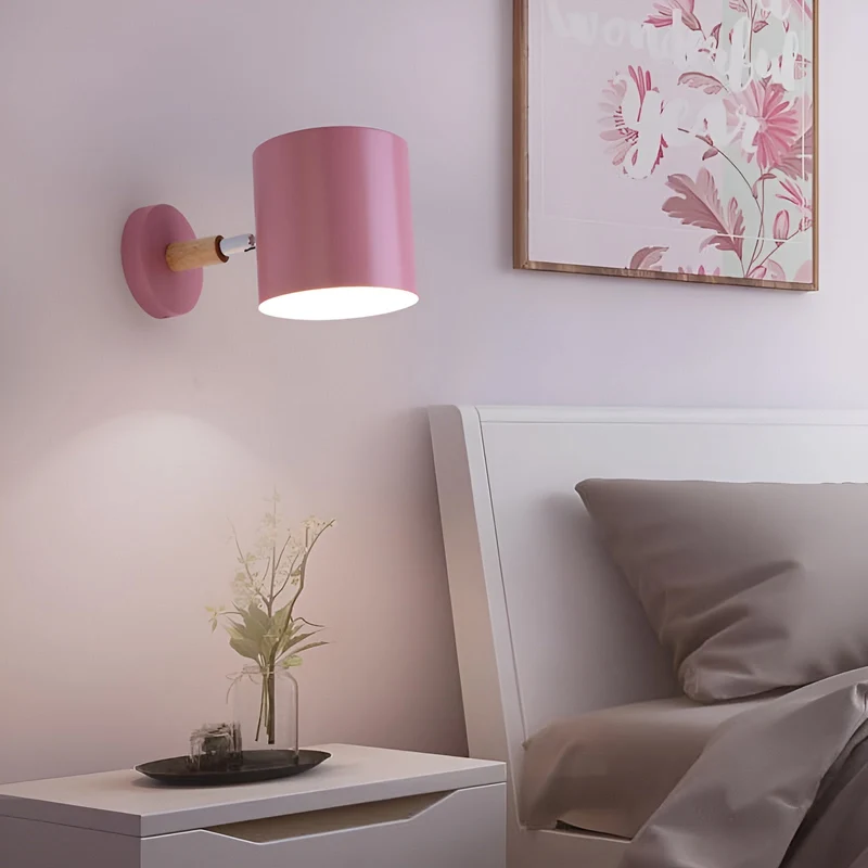Elegant Pastel Væglampe – Justerbart Lys til Dit Hjem