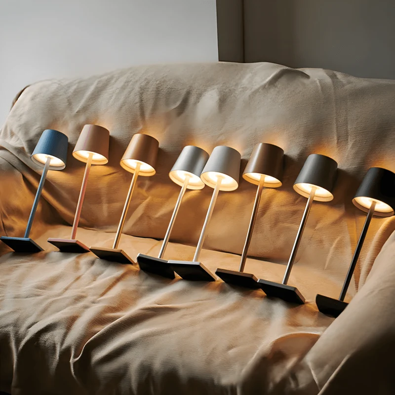 Trådløs LED-bordlampe med lang batterilevetid og fleksibilitet