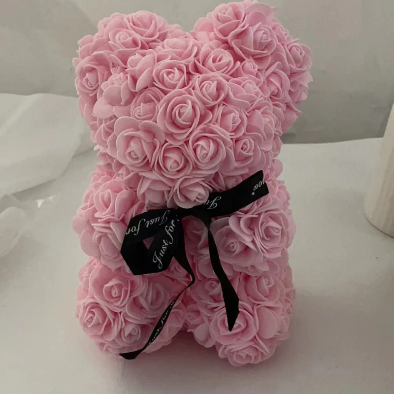 Romantisk Rosebamse med Unik Blomsterdesign til Gaver