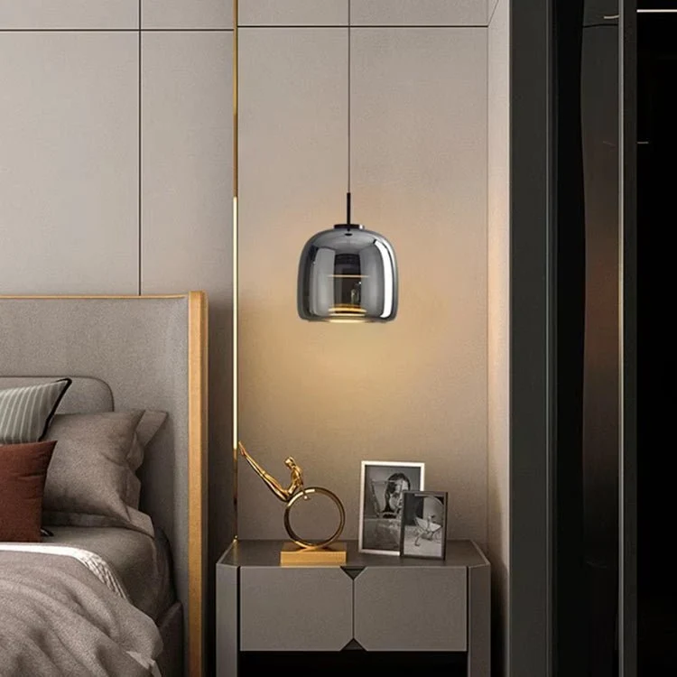 Elegant Sort Glaspendel – Skandinavisk Design til Dit Hjem