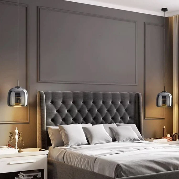 Elegant Sort Glaspendel – Skandinavisk Design til Dit Hjem