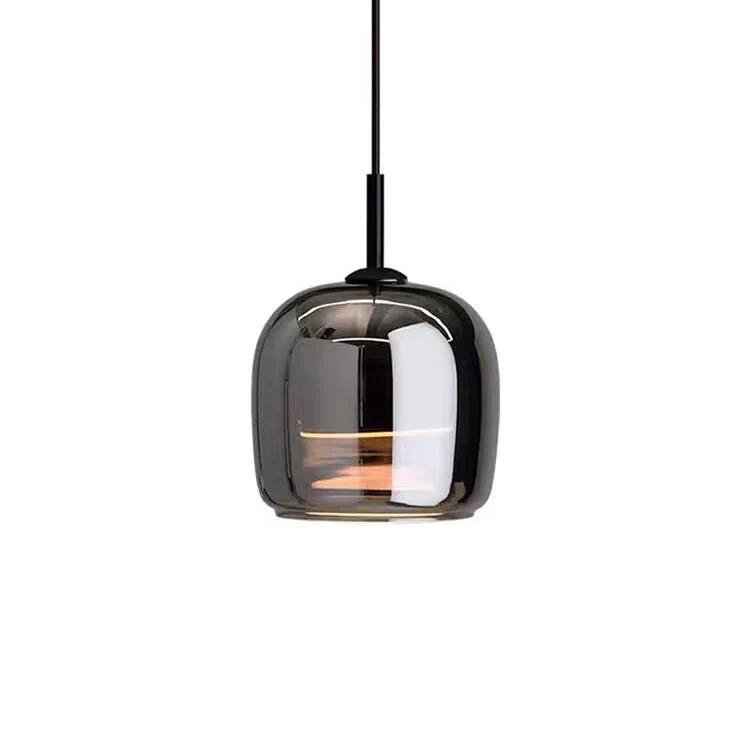Elegant Sort Glaspendel – Skandinavisk Design til Dit Hjem