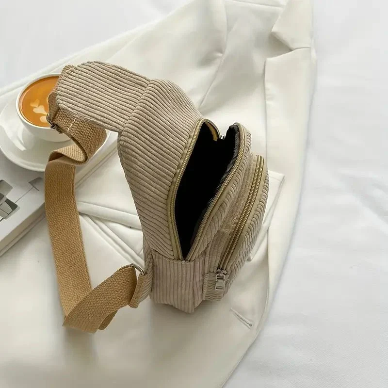 Elegant Crossbody Taske i Cord med Praktiske Rum