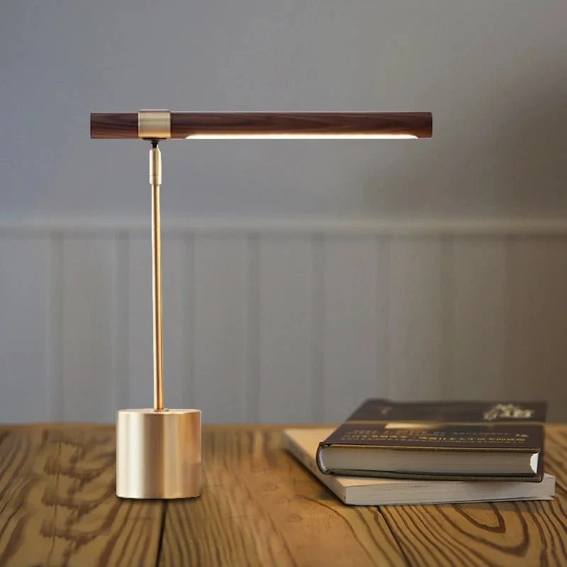 Stilfuld bordlampe i minimalistisk design - Perfekt belysning