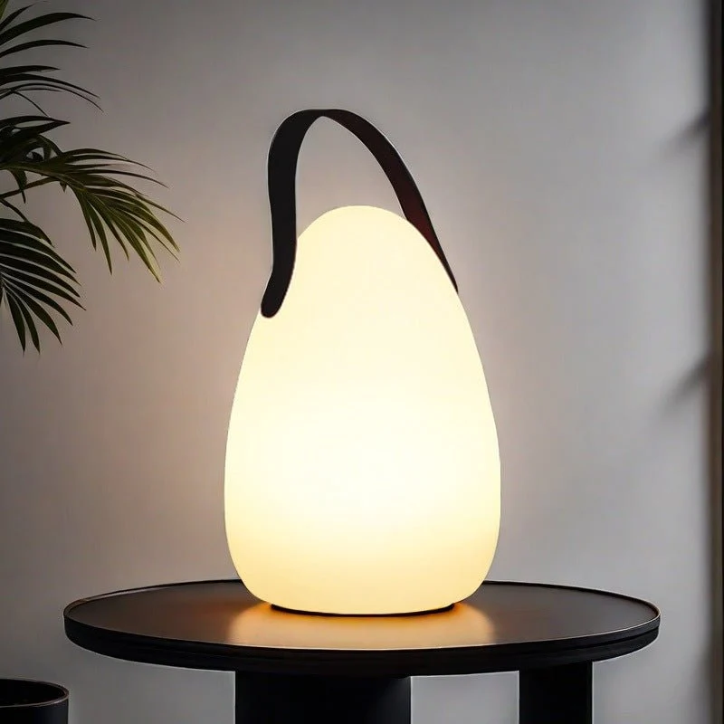 Genopladelig LED Udendørslampe med 16 Farver & Fjernbetjening