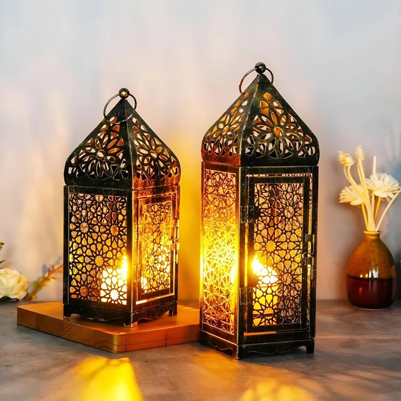 Antik Kerzenholder i Jern - Skaber Hygge Inde og Ude