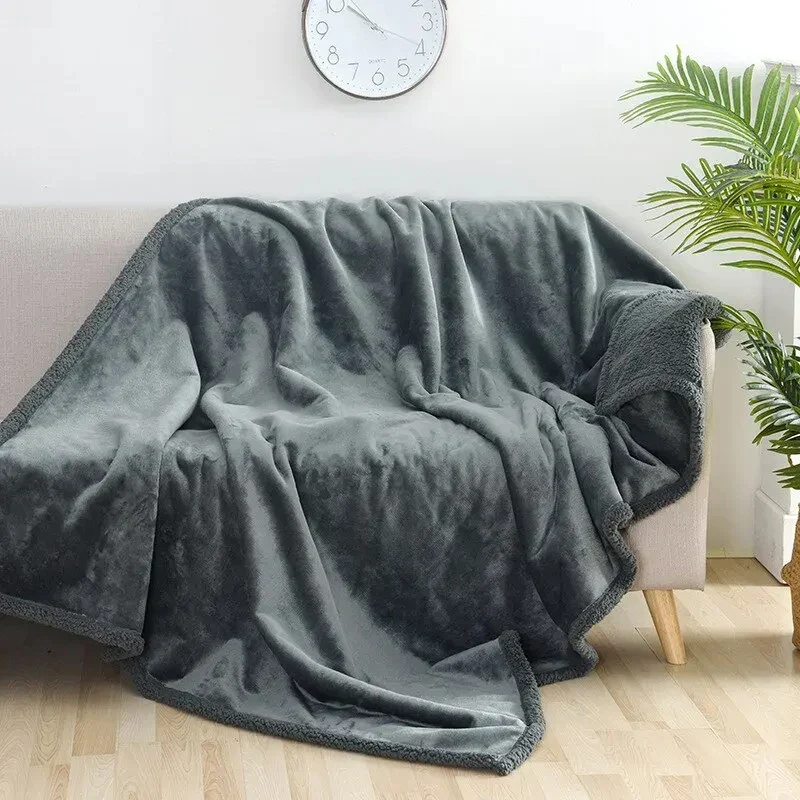 Flanell Dyreplaid til Sofa – Komfort & Beskyttelse