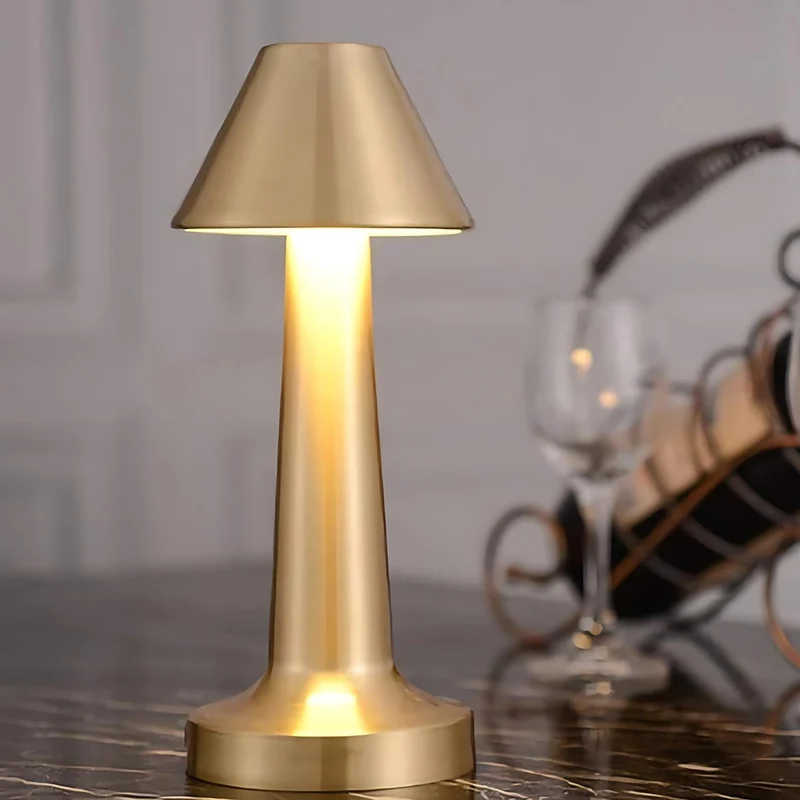 Retro Bordlampe med Justerbart Lys - Skab Hygge i Hjemmet