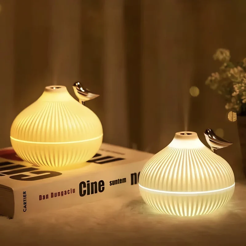 Bærbar Luftfugter med LED - Unikt Løgdesign for Bedre Luft
