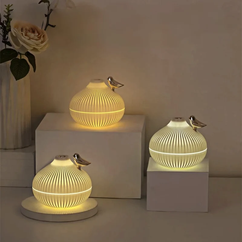 Bærbar Luftfugter med LED - Unikt Løgdesign for Bedre Luft
