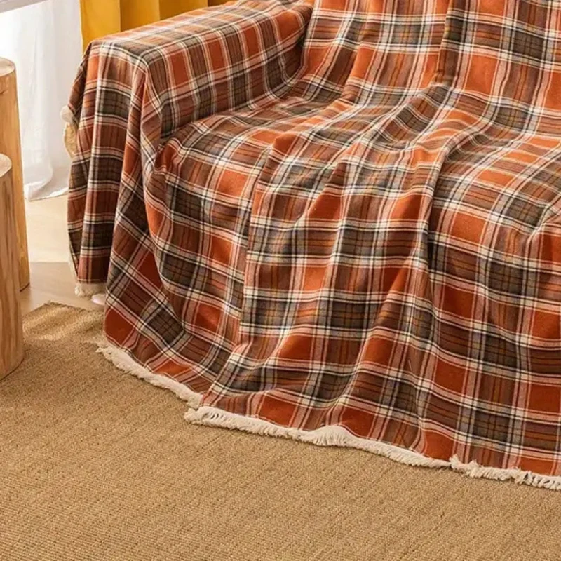 Kastanienfarvet Plaid Sofaovertræk – Hygge & Beskyttelse