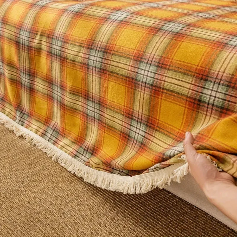 Kastanienfarvet Plaid Sofaovertræk – Hygge & Beskyttelse